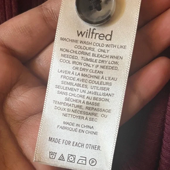 ARITZIA WILFRED Neptune Long Sleeve Button-up Sweater in Spiced Burgundy Size L - Picture 4 of 5